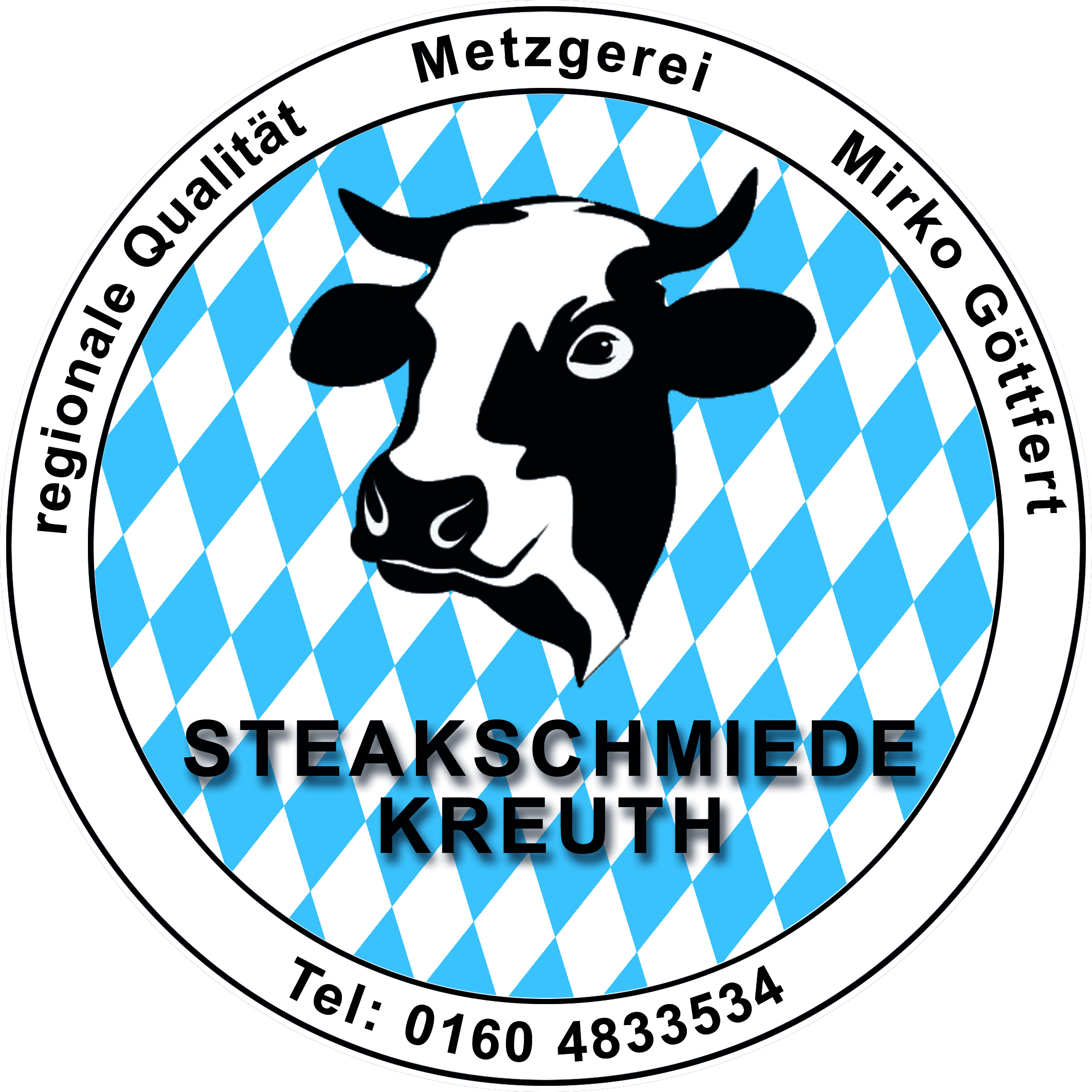 In der Steakschmiede Kreuth verarbeiten wir rund 90 % des gesamten Tieres. Dabei entstehen auch Abschnitte, die nicht in Wurst oder Burgerpatties gehören. Diese wertvollen Teile veredeln wir zu hochwertiger Tiernahrung – entweder gekocht im Kunstdarm oder roh geschrotet.</p>
<p>Sehnen und Knorpel werden emissionsfrei getrocknet. So bleiben sie natürlich haltbar und sind eine gesunde Ergänzung für Hunde.</p>
<p>Zu den verarbeiteten Bestandteilen zählen Stichfleisch, Pansen, Sehnen und Knorpel. Bei jeder Verarbeitung legen wir größten Wert auf Sorgfalt und Schonung, damit die Nährstoffe und die Qualität bestmöglich erhalten bleiben.